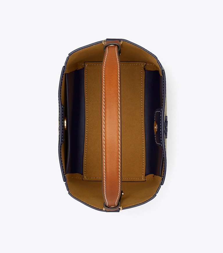 Tory Burch designer クロスボディバッグ マックグロー Tモノグラム スモールバケットバッグ in Tory Navy angle