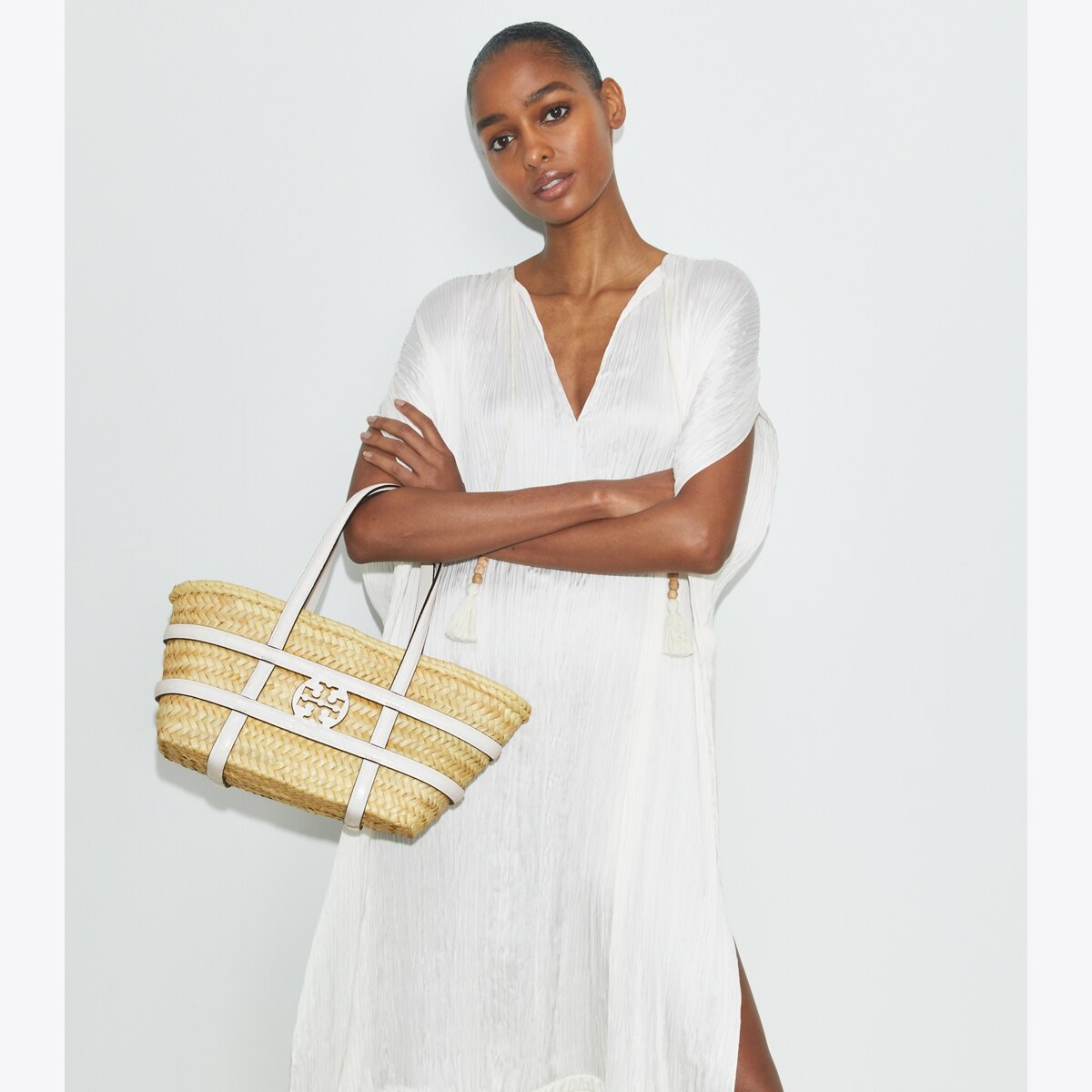 Tory Burch★ELLA CROC-EMBOSSED STRAW BASKET Small Ella Croc-Embossed Straw Basket: Women's Designer Tote