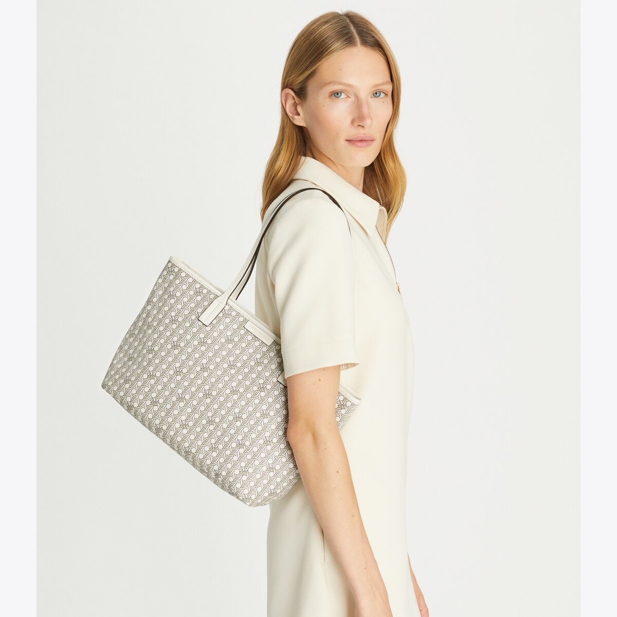 Small Ever-Ready Zip Tote: Women