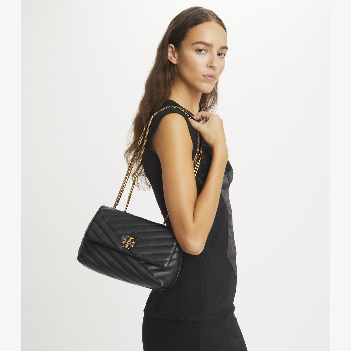 【送料＆関税込】TORY BURCH Kiraストロー ショルダーバッグ 楽天市場】トリーバーチ ショルダーバッグ キラ レディース TORY