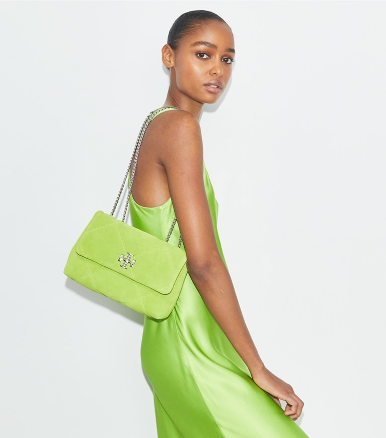 Tory Burch designer ショルダーバッグ キラ ダイヤモンドキルト スエード スモールショルダーバッグ in Bitter Lime angle