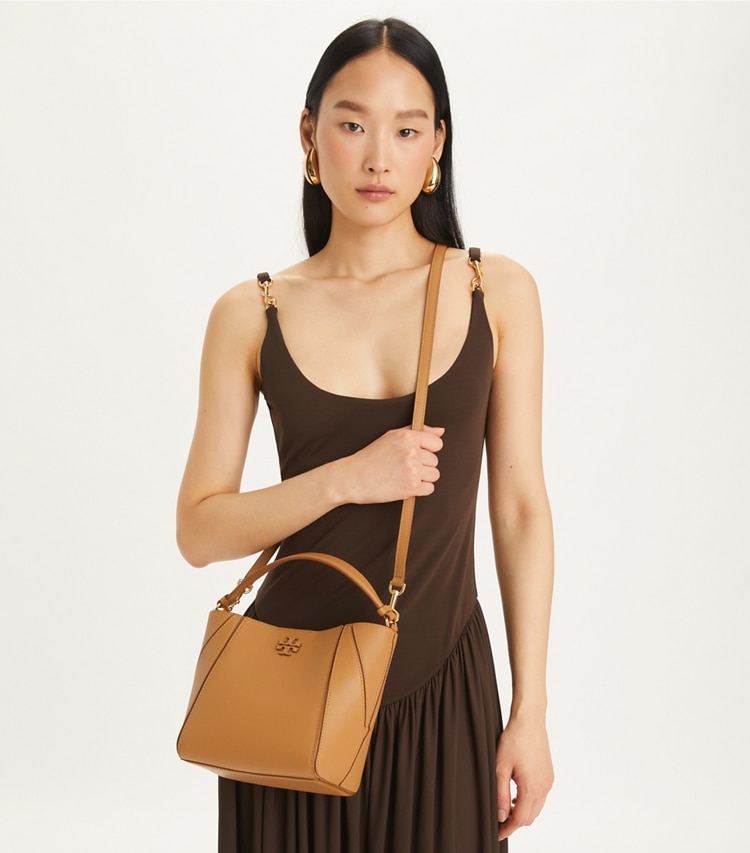 Tory Burch designer crossbody bags Small McGraw Bucket Bag in Tiramisu additional on model