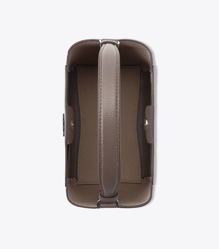 Tory Burch designer クロスボディバッグ マックグロー スモールバケットバッグ in Wild Mushroom オーバーヘッド