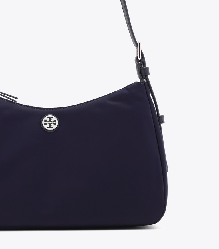 Tory Burch designer ショルダーバッグ ナイロン ジップトップ スモール ショルダーバッグ in Tory Navy ディテール