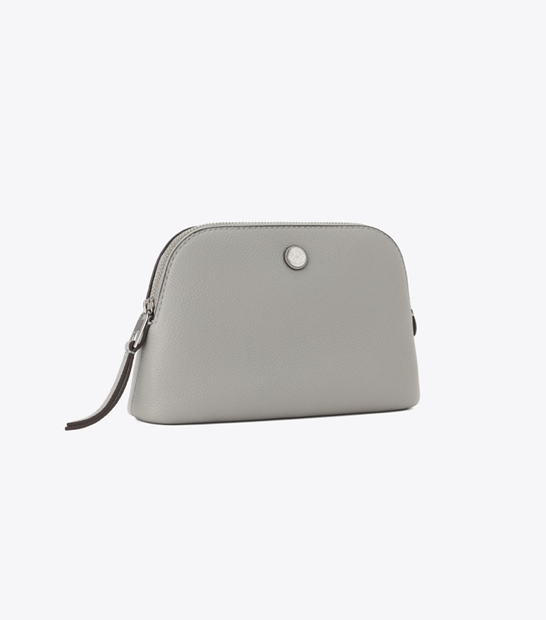 Tory Burch designer ポーチ ペブルド ドーム スモール コスメティックケース in Light Granite angle