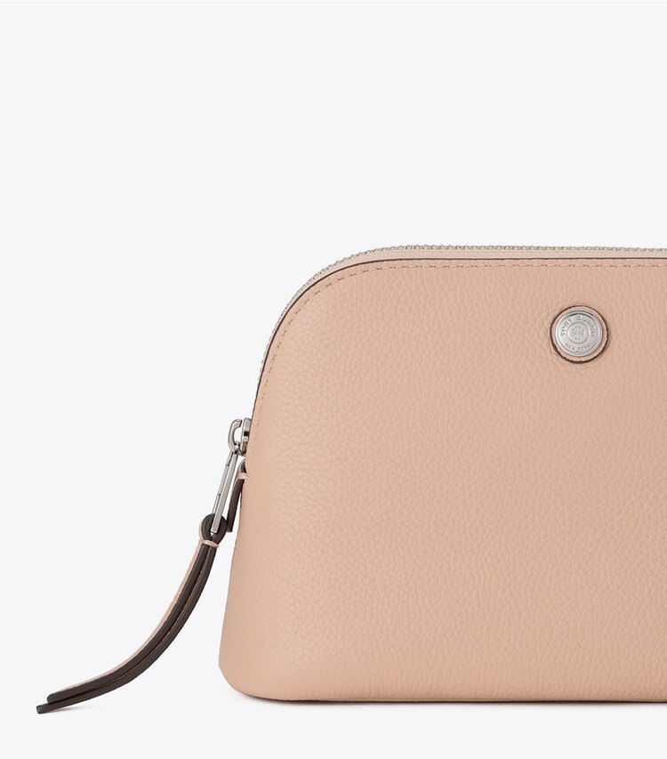 Tory Burch designer ポーチ ペブルド ドーム スモール コスメティックケース in Goan Sand ディテール