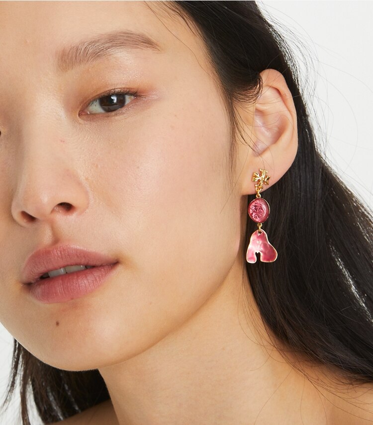 Tory Burch designer earrings Small Roxanne Drop Earring in GOLD / Pink accessory on model