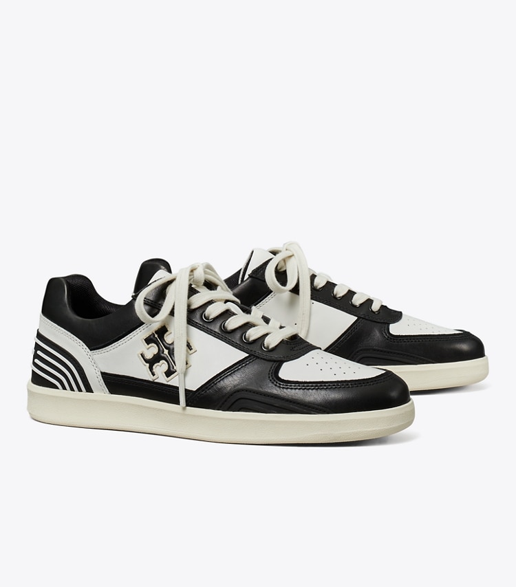 Tory Burch designer sneakers Sneaker Clover Court in WHITE / PERFECT BLACK angle