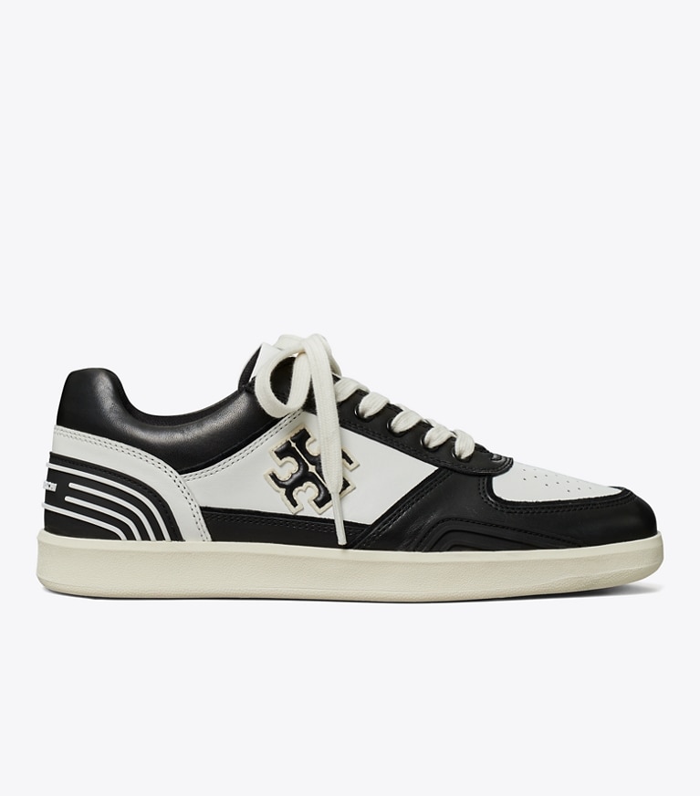 Tory Burch designer sneakers Sneaker Clover Court in WHITE / PERFECT BLACK angle