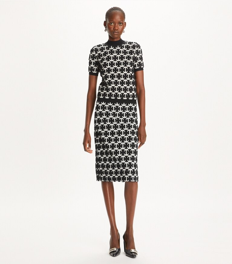 Tory Burch designer hauts Sous-pull T Monogram in BLACK / FRENCH CREAM front