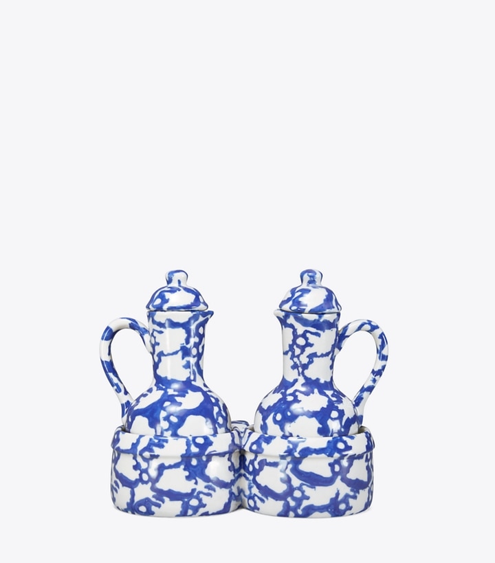 Tory Burch designer tabletop & drinkware Spongeware Oil & Vinegar Set in Smoke front