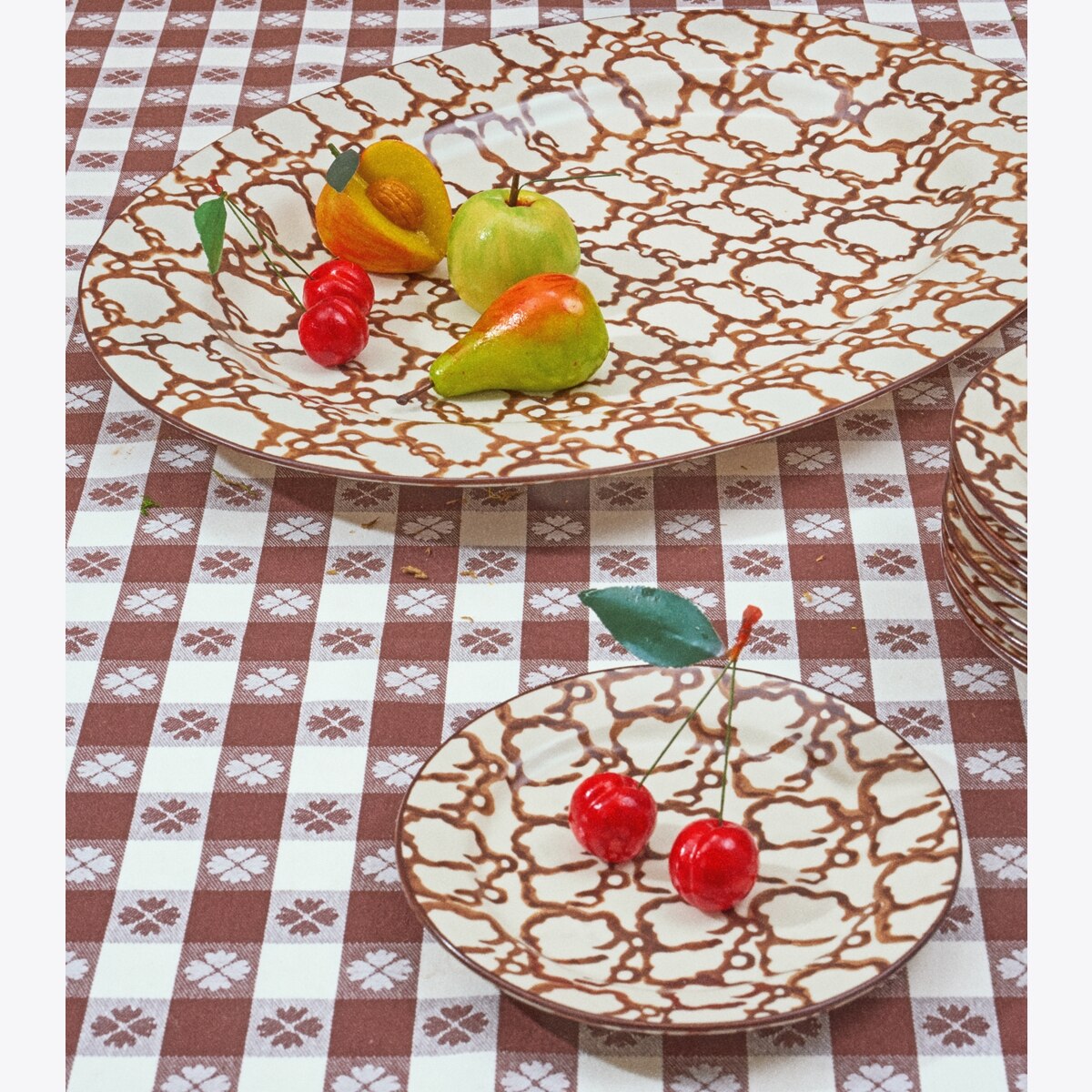 Spongeware Oval Serving Platter: Women's Designer Tabletop