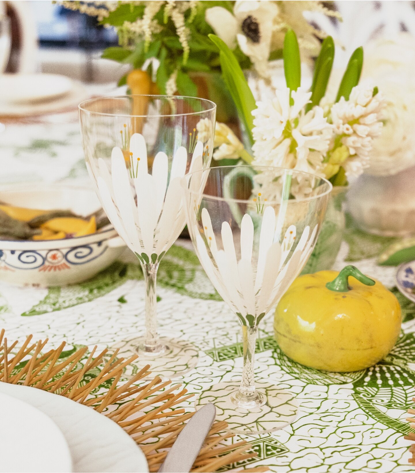 Spring Meadow Wine Glass, Set of 2