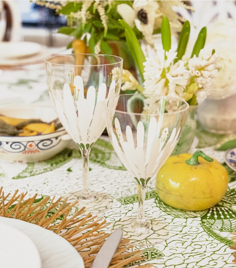 Tory Burch designer tabletop & drinkware Spring Meadow Wine Glass, Set of 2 in Clear/Multi editorial