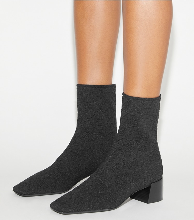 Tory Burch designer stiefeletten Stiefelette mit T-Monogramm und Stretch in PERFECT BLACK accessory on model