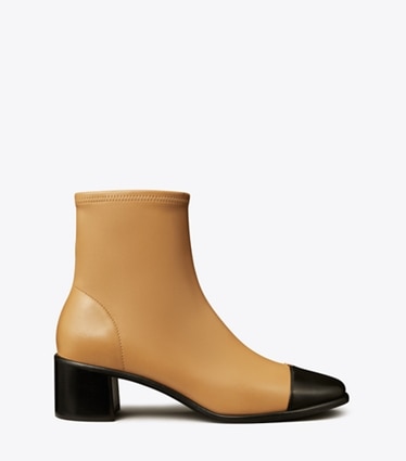 Tory Burch designer stivaletti Stivaletto alla caviglia con tacco e a punta a contrasto in GINGER SHORTBREAD / PERFECT BLACK side
