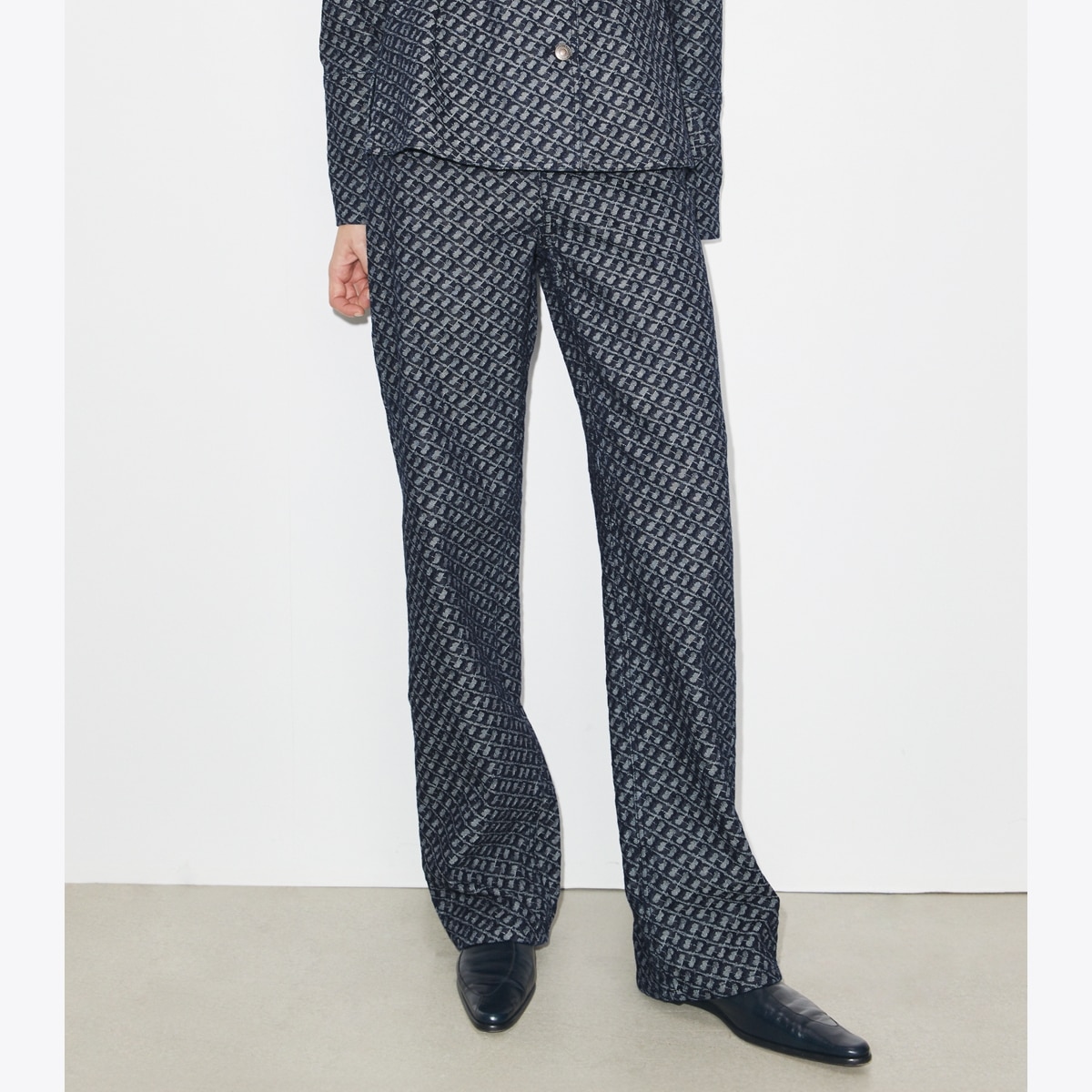Straight-Leg Jean