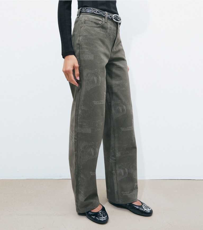 Tory Burch designer bottoms Straight Leg Printed Jean in Gray Forest on model detail