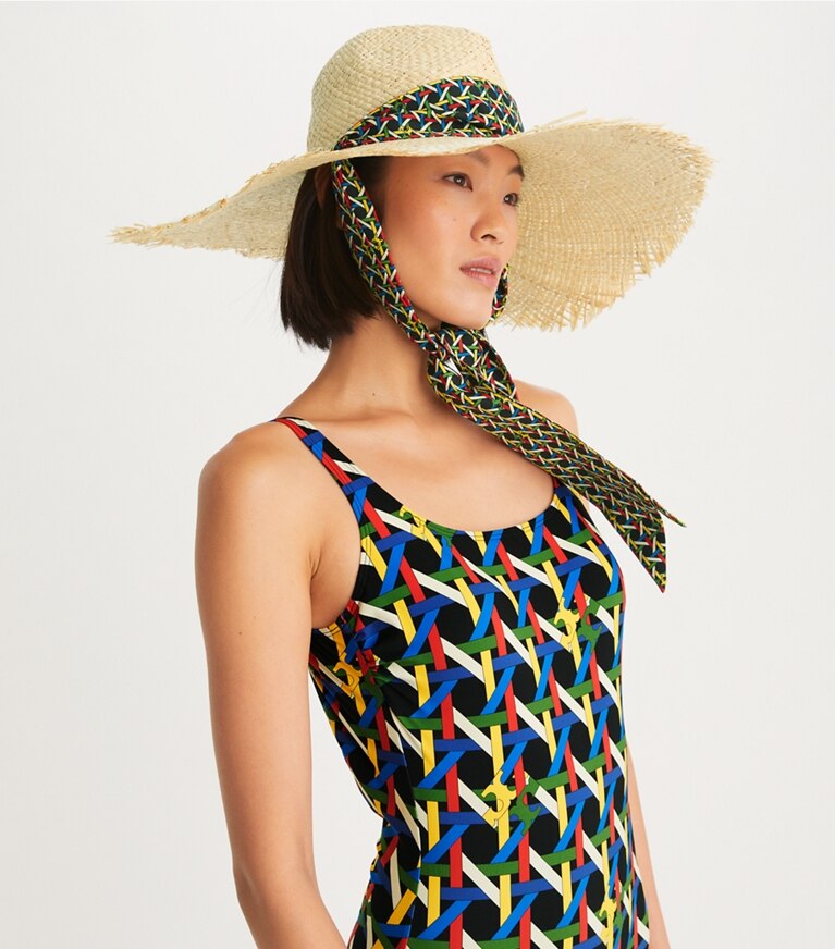 Luxury Designer Quality Straw Hats With Creative Metal Triangle