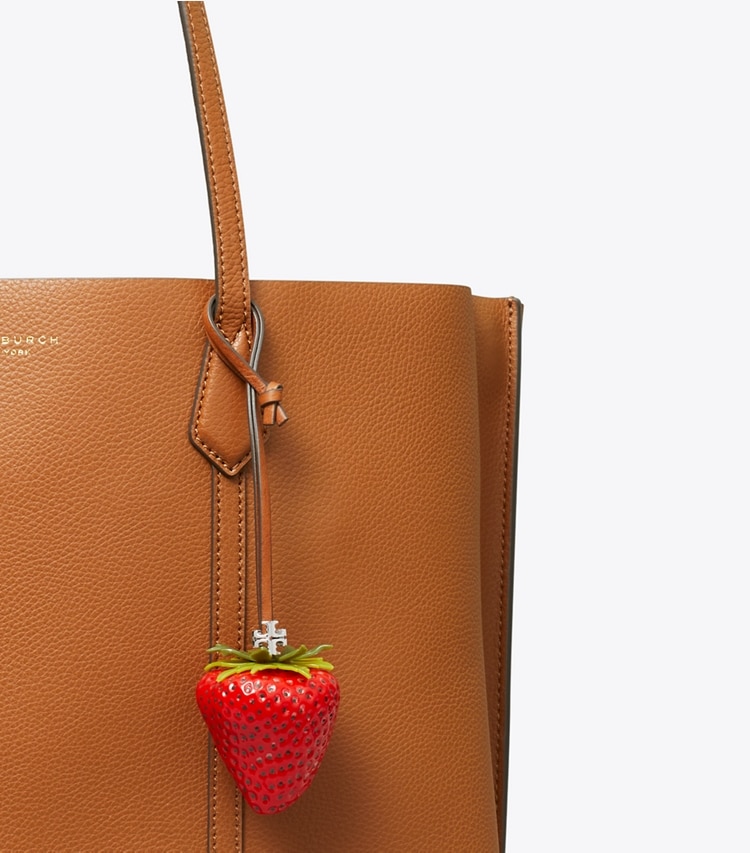 Tory Burch designer バッグチャーム＆キーリング ストロベリー キーリング in New Poppy / TEMPRANILLO ディテール