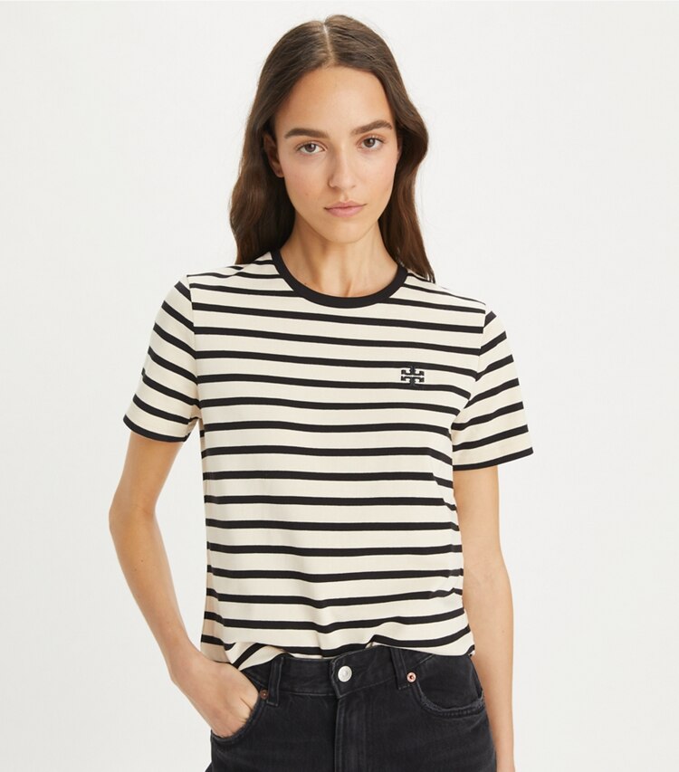 Tory Burch designer トップス ストライプ プリントTシャツ in Light Ivory / Black on model detail