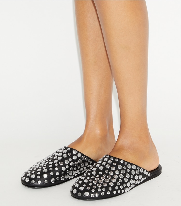 Tory Burch designer flats Studded Mule in PERFECT BLACK / SILVER additional on model