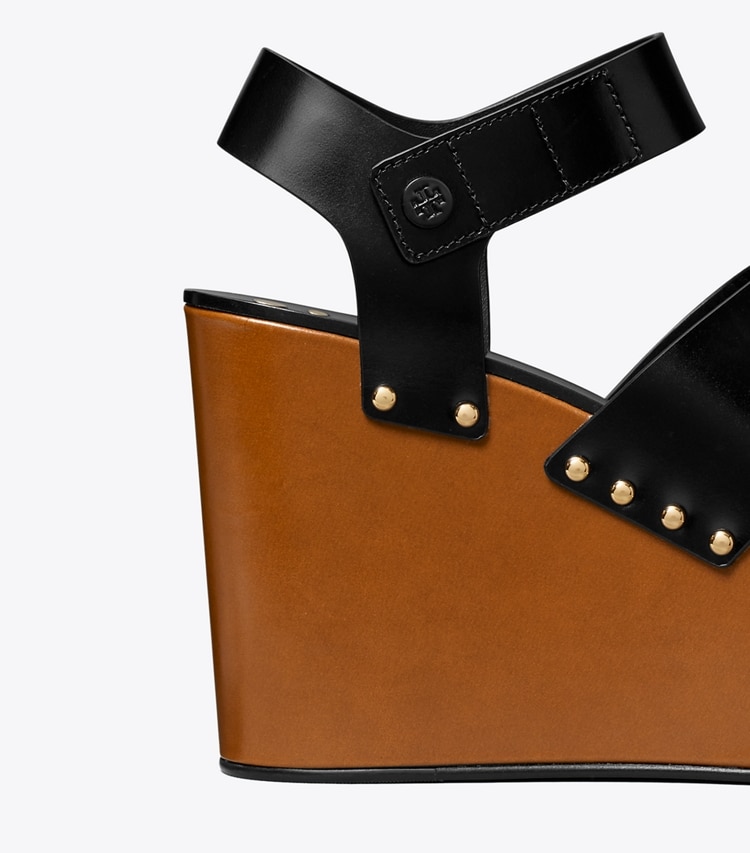 Tory Burch designer sandals Studded Platform Wedge in PERFECT BLACK detail