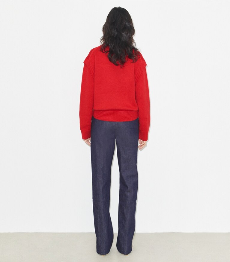 Tory Burch diseñador suéteres Suéter de lana con cuello en V en Red Crimson parte posterior en modelo