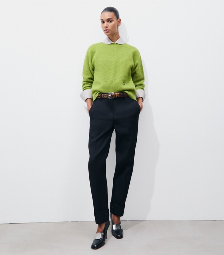 Tory Burch diseñador jerséis Suéter de lana en Avocado frente en modelo
