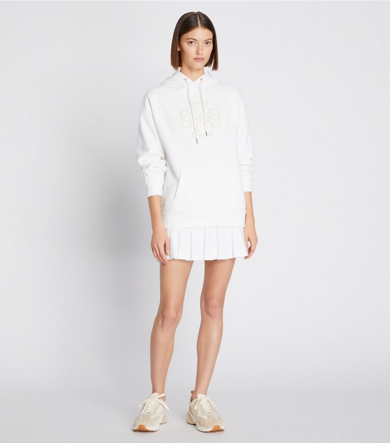 Tory Burch diseñador suéteres Sudadera con capucha de felpa francesa gruesa con logotipo en Snow White frente en modelo
