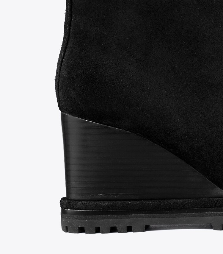 Tory Burch designer ankle boots Suede Logo Lug Sole Wedge Boot in PERFECT BLACK / PERFECT BLACK detail