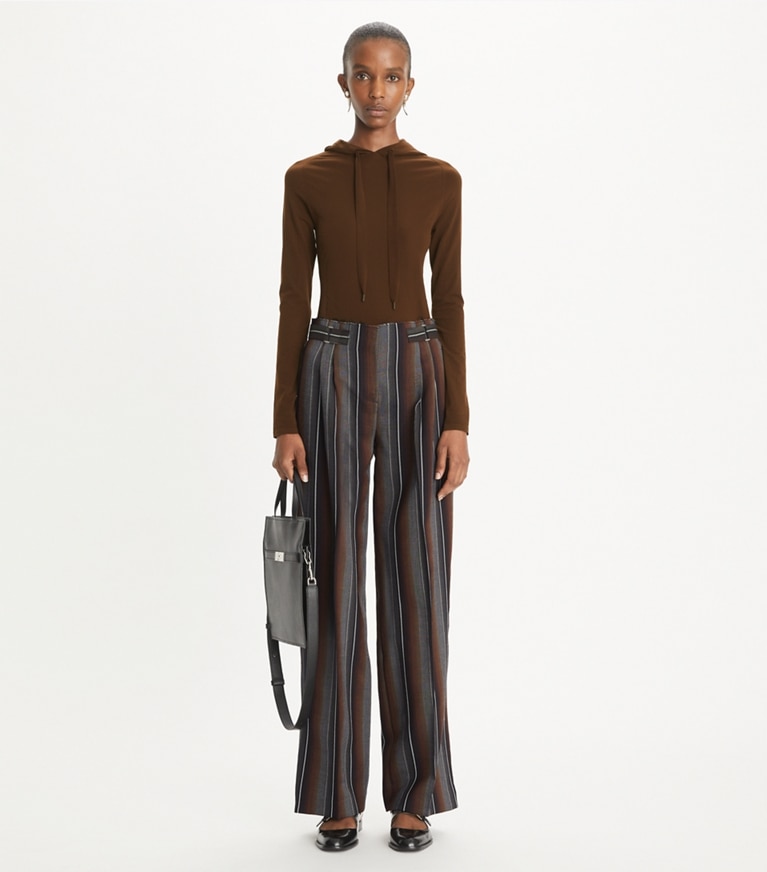 Tory Burch designer sweaters Sweat à capuche en nylon in Cozy Brown front