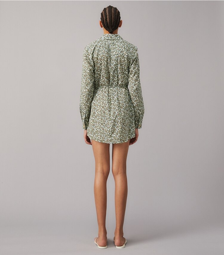 Tory Burch diseñador ropa de playa Túnica de playa estampada Brigitte en  STARBURST IVY parte posterior en modelo