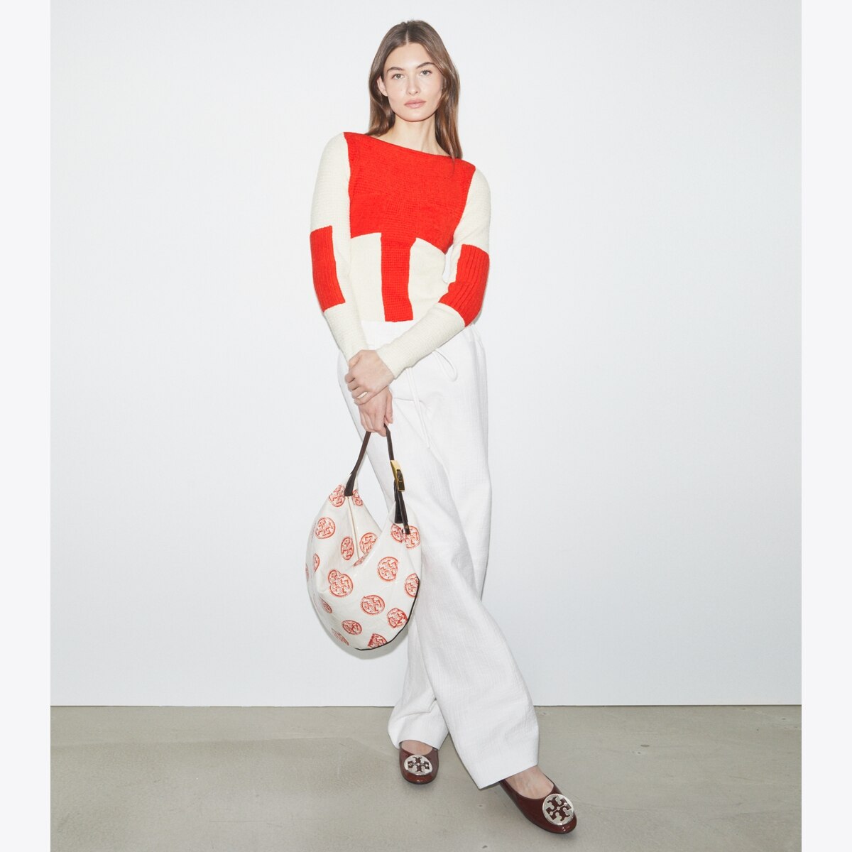 t-monogram-balloon-bag-