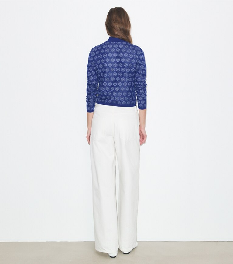 Tory Burch designer セーター Tモノグラム コットン カーディガン in Blue / Silver on model back