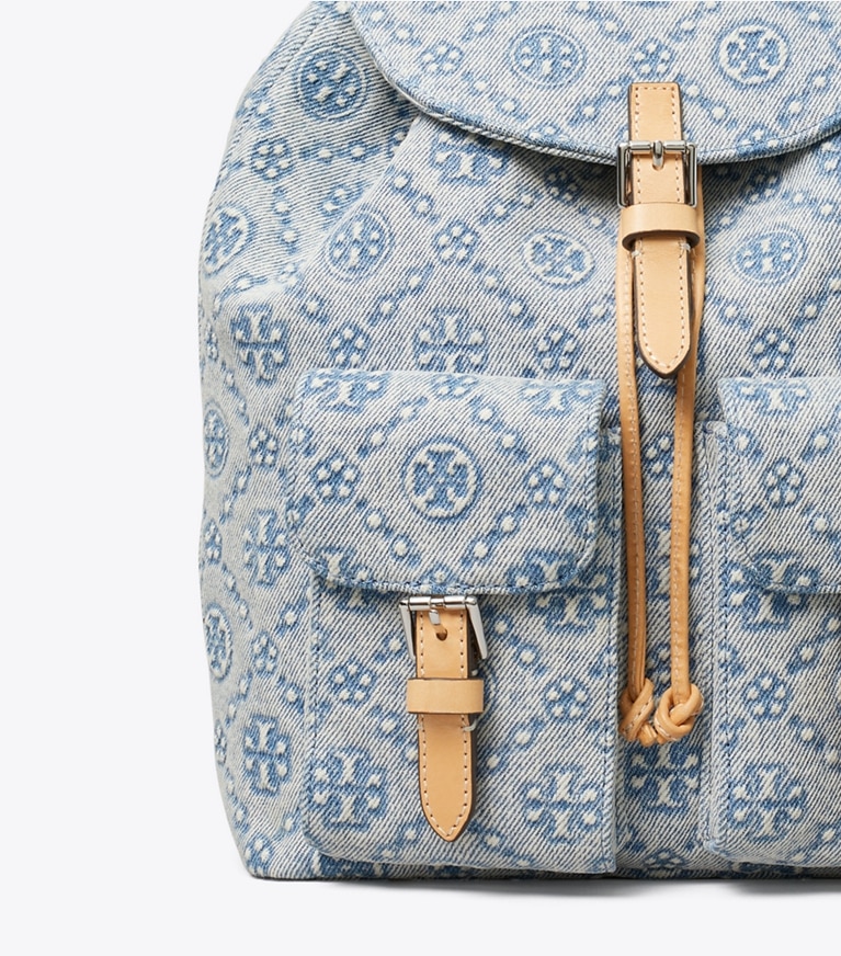 Tory Burch designer バックパック Tモノグラム デニム バックパック in Powder Blue ディテール