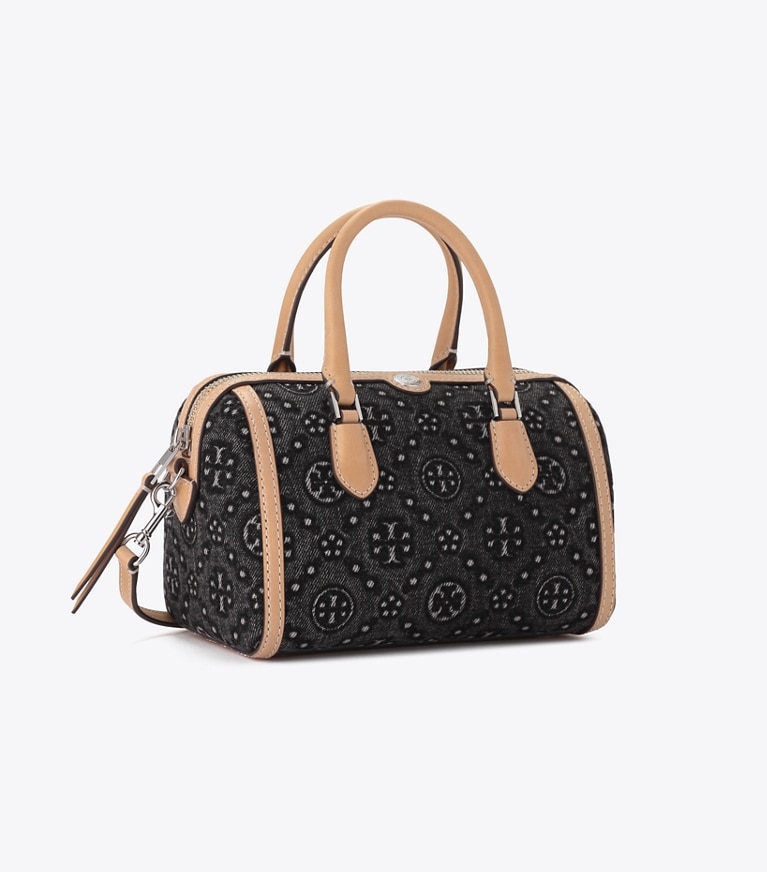 Tory Burch designer バックパック Tモノグラム デニム バレルバッグ in BLACK angle