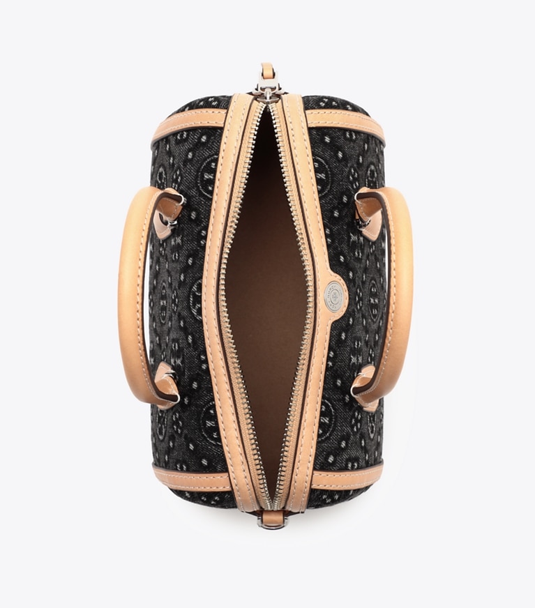 Tory Burch designer バックパック Tモノグラム デニム バレルバッグ in BLACK オーバーヘッド