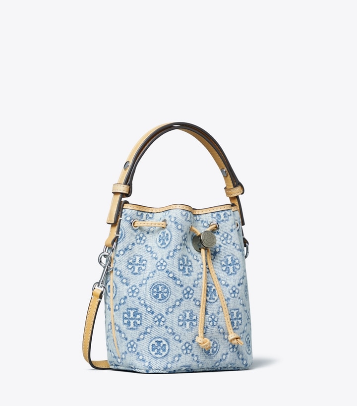 Tory Burch designer クロスボディバッグ Tモノグラム デニム バケットバッグ in Powder Blue angle