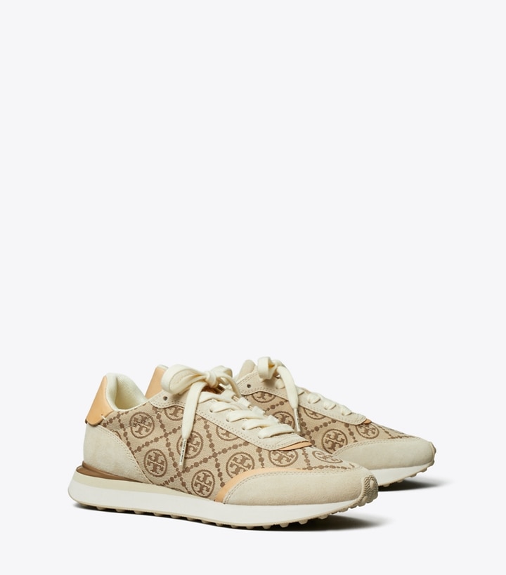 Tory Burch designer スニーカー Tモノグラム デスティニー トレーナー in HAZEL / RIVER ROCK angle