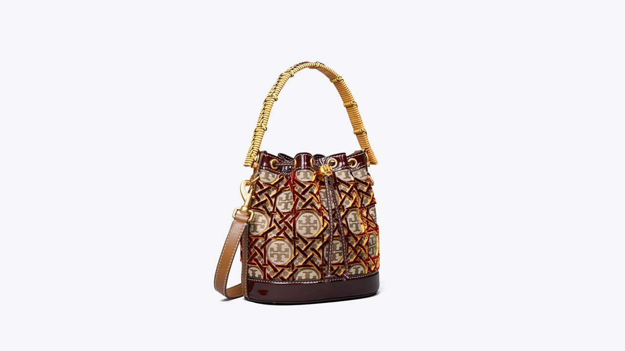 Tory Burch Gives The Classic Bucket Bag An Eye-Catching Update