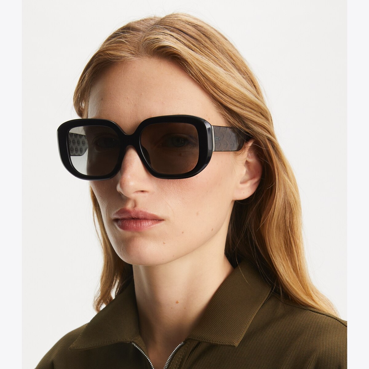 T Monogram Geometric Sunglasses: Women display picture 1