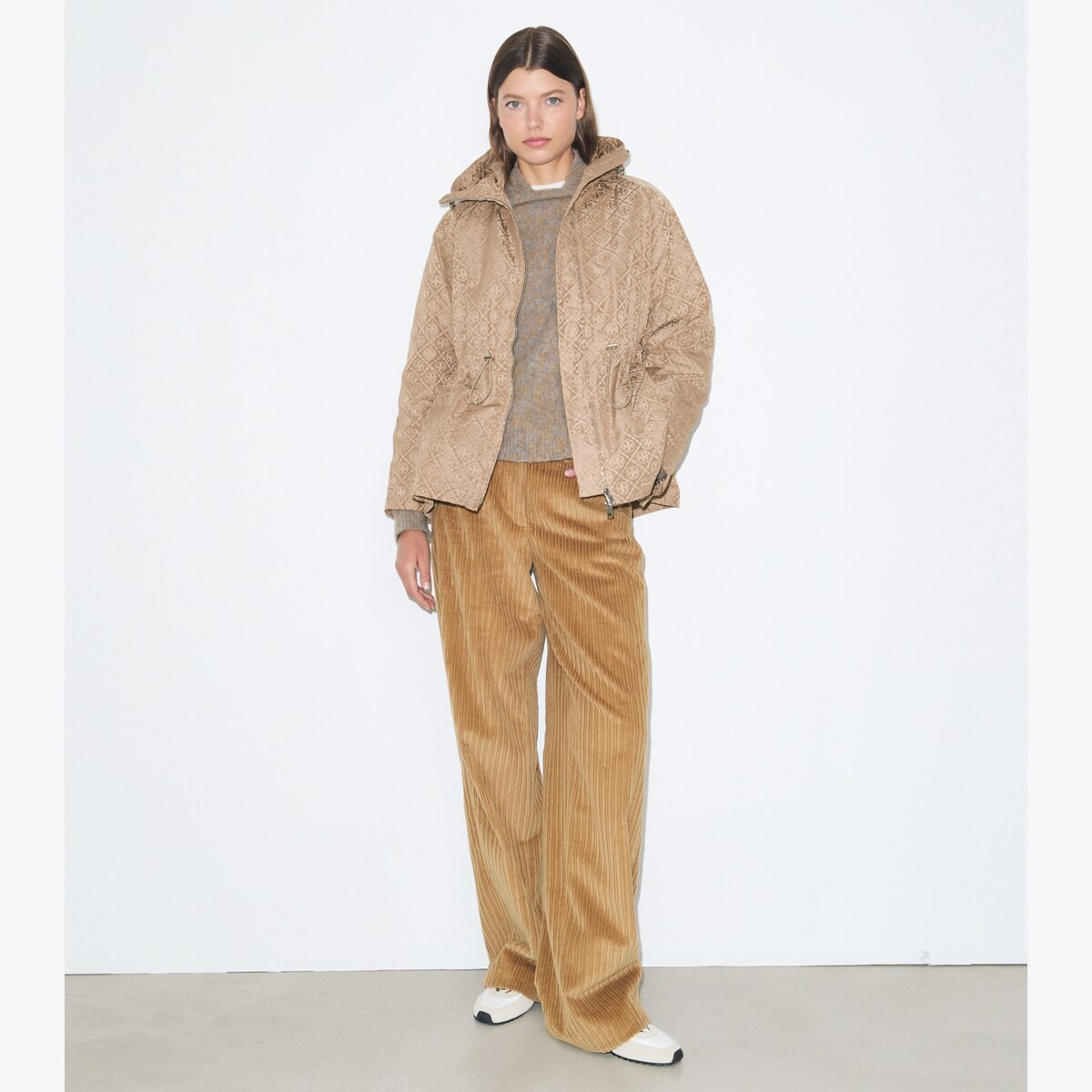 T MONOGRAM JACQUARD CINCHED JACKET - thumbnail 3