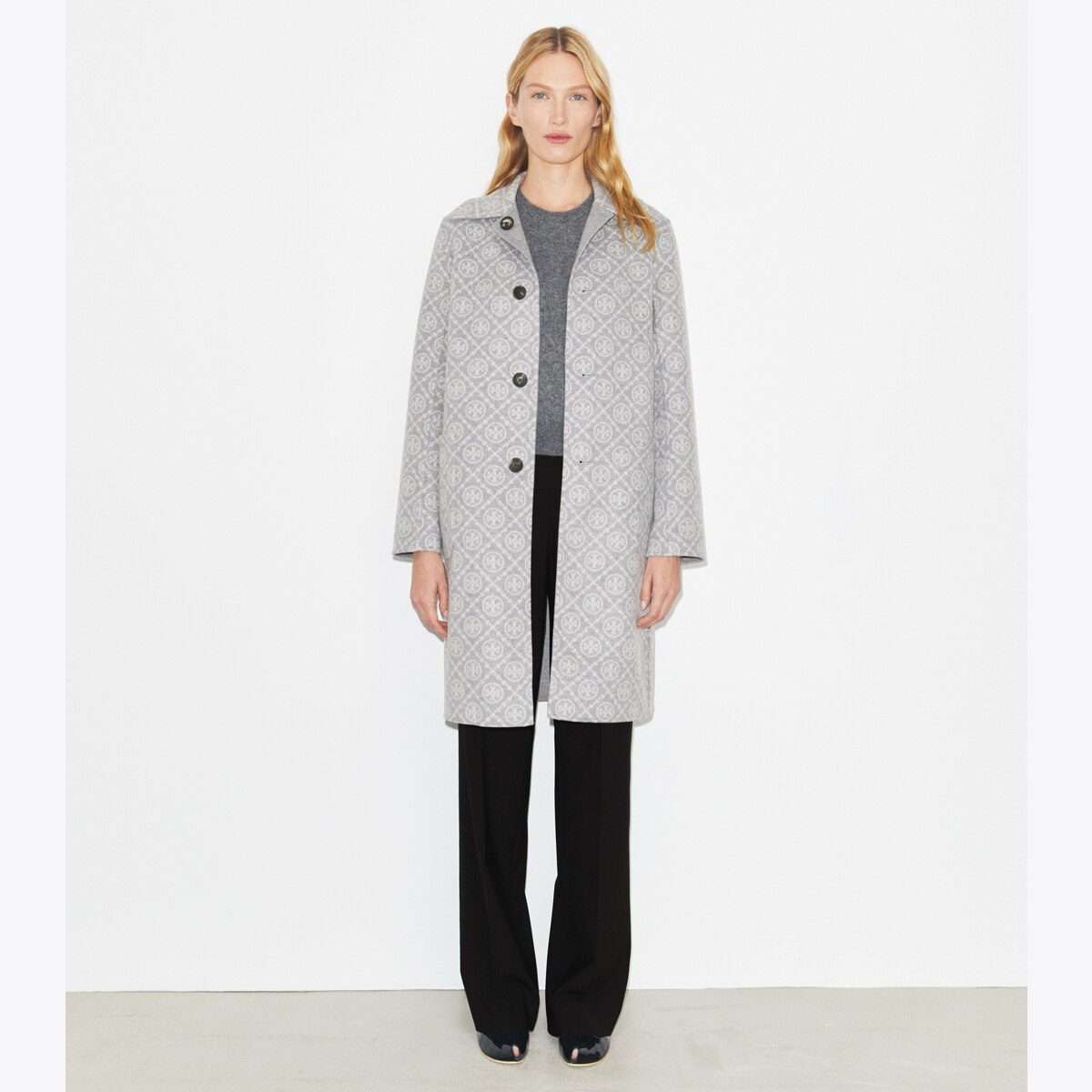 t-monogram-jacquard-reversible