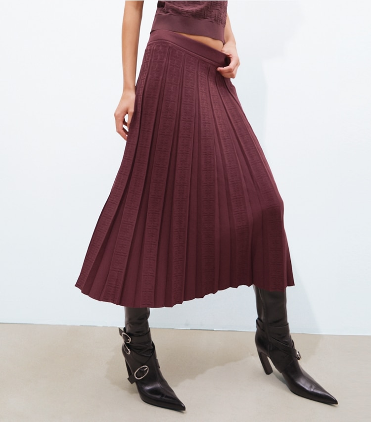 Tory Burch designer bottoms T Monogram Jacquard Skirt in Mahogany on model detail