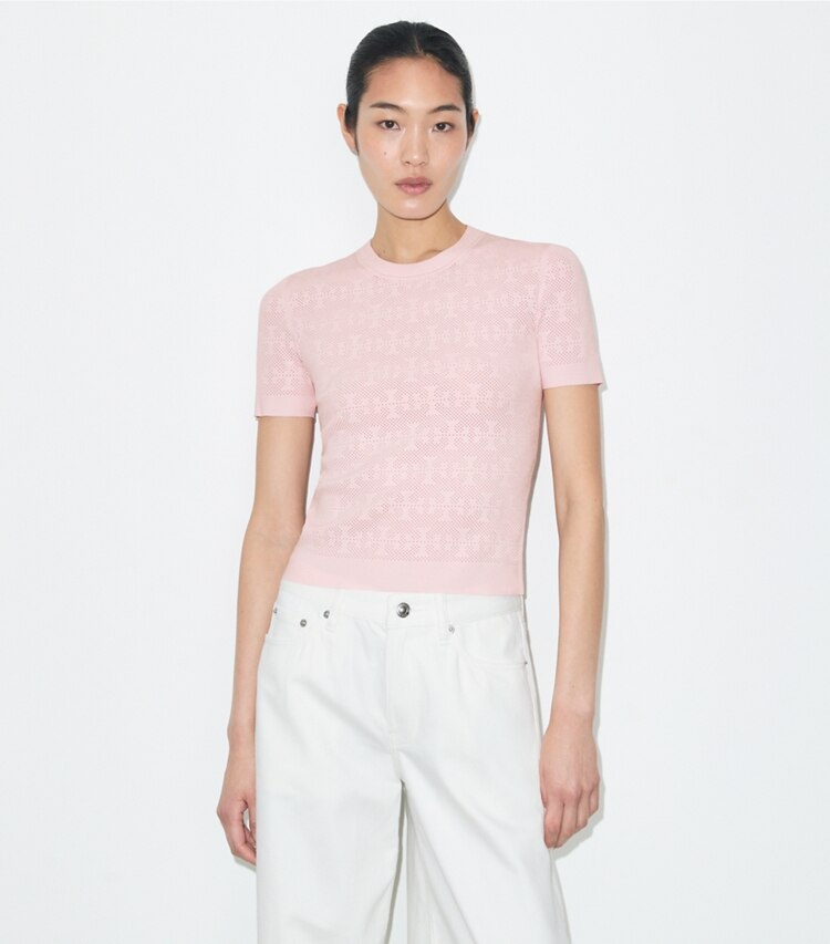 Tory Burch designer セーター Tモノグラム ジャガード セーター in Light Pink on model detail