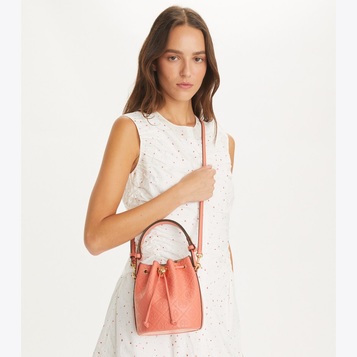 Tory burch leather bucket bag sale