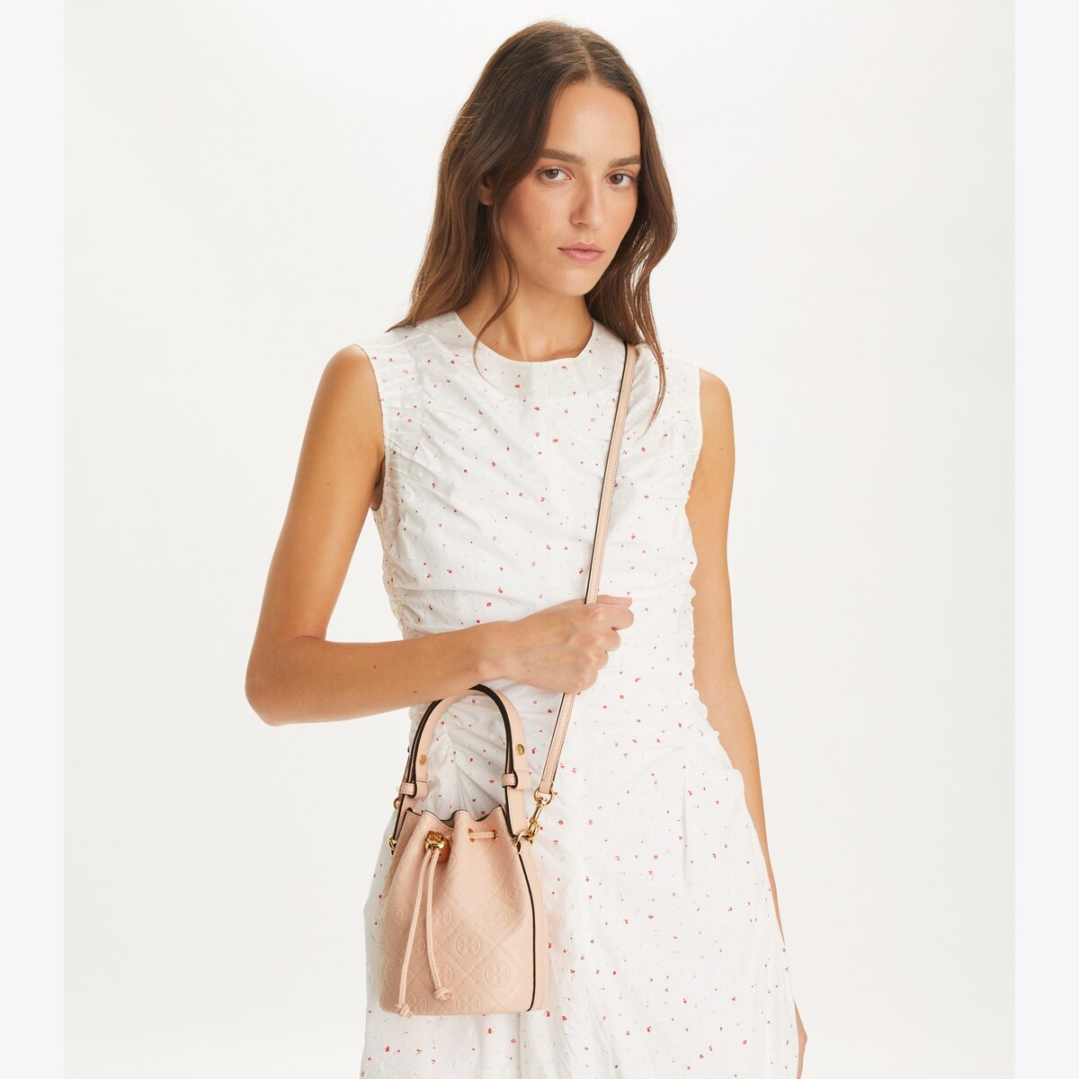 [Tory Burch]Fil Coupe Mini Bucket Bag在庫わずか！【割引中】 T Monogram Fil Coupé Mini Bucket Bag: Women's Designer