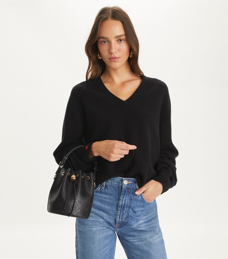 Tory Burch designer crossbody bags T Monogram Leather Mini Bucket Bag in Black angle
