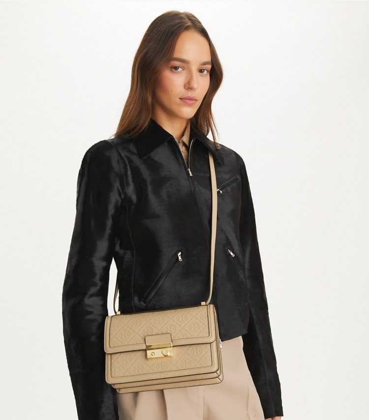 Tory Burch designer shoulder bags T Monogram Leather Shoulder Bag in Fresh Clay additional on model
